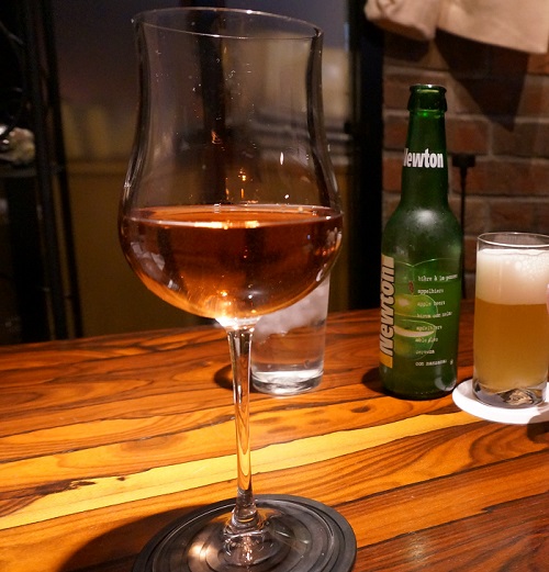 ＜ステーキ膳所 アクワラングIMURA＞はワインも充実してます。
