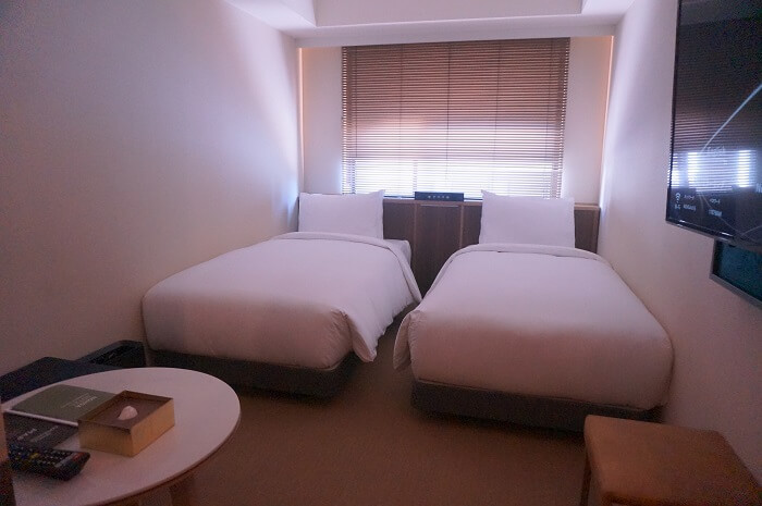 ノーガホテル秋葉原のベッドはシモンズ。